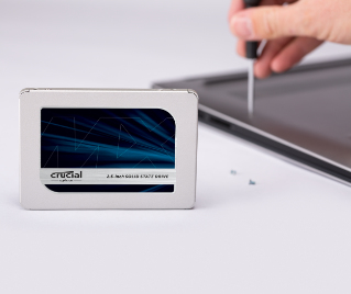 Disco duro SSD de 250 GB - Crucial MX500, 2.5", Velocidad lectura 560 MBs, Velocidad escritura 510 MBs