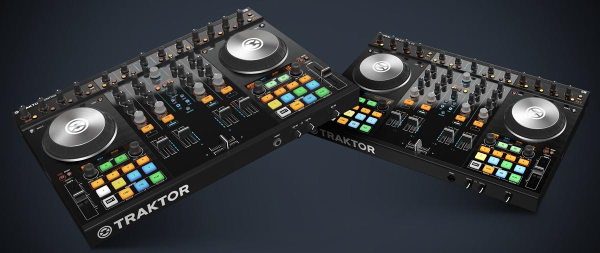 Controladora DJ - Native Instruments KONTROL S4 MKII, 4 canales, software Traktor Pro 2, compatible