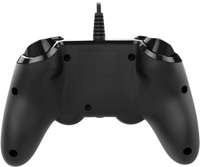 Mando de juego negro. Tiene un cable y botones. Visto desde atrás.
