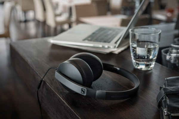 Auriculares - Sennheiser HD 4.20S, Control remoto, Micrófono, Negro
