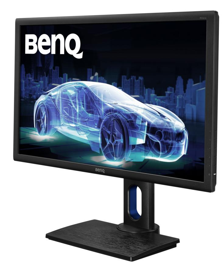 Monitor BenQ sobre un soporte con una imagen de coche en la pantalla. El fondo es blanco.