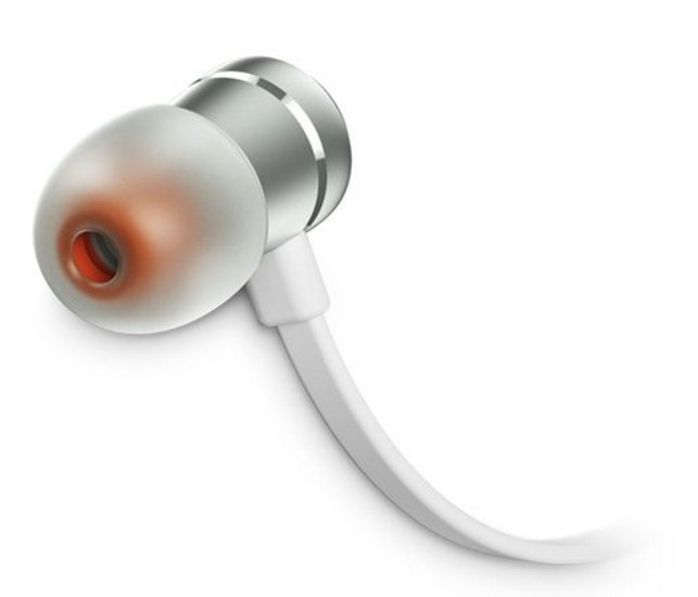 Auriculares: plateados y blancos, con cable blanco. Un auricular visible con interior naranja.