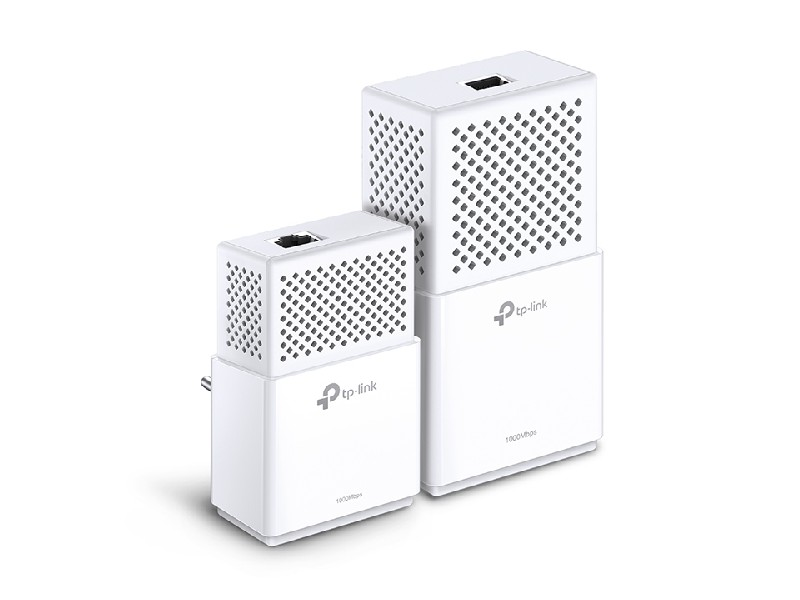 Dos dispositivos TP-Link blancos, uno sobre otro, diseño perforado, fondo blanco.
