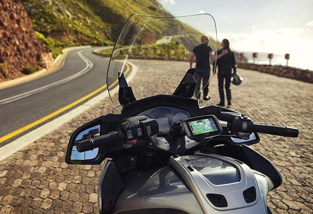 GPS moto - TomTom RIDER 42, 4.3", Europa, 6 horas, Bluetooth, Negro