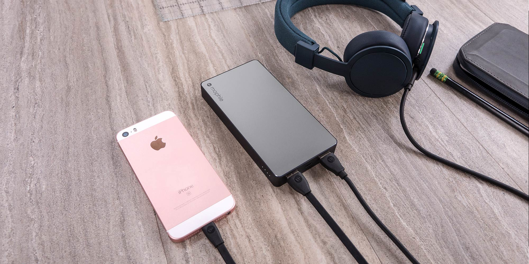 Powerbank - Mophie Powerstation, 6000 mAh, Micro-USB, Oro