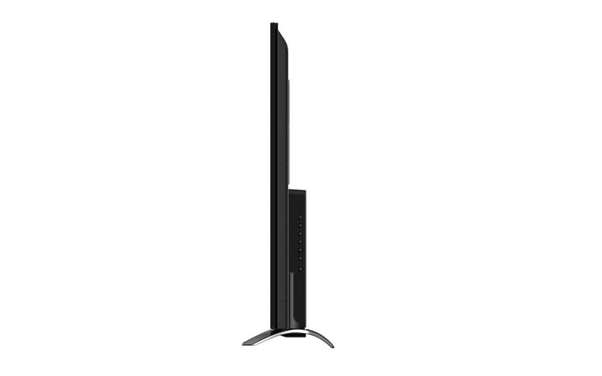Vista lateral de un televisor negro con soporte plateado. La pantalla está apagada.