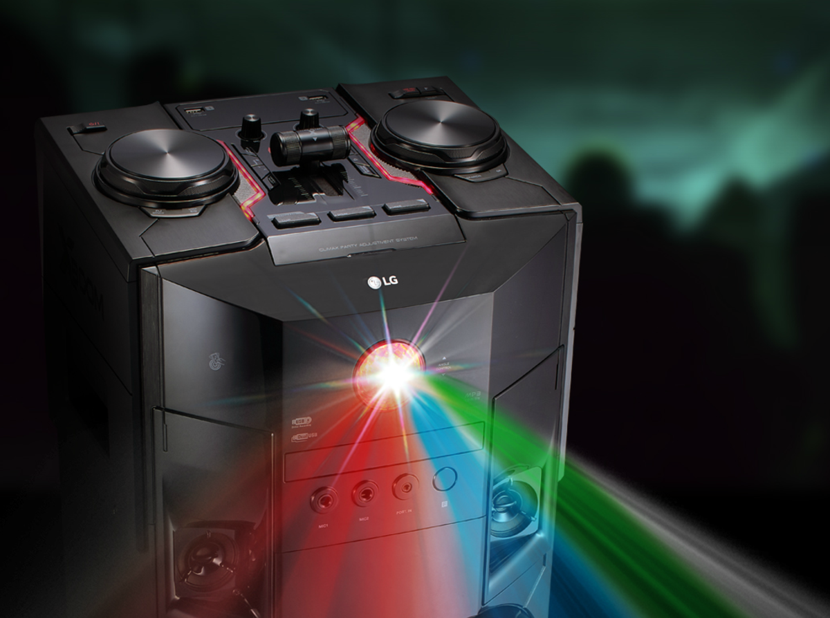 Altavoces inalámbricos - LG OM7560, Bluetooth, Efectos DJ, Karaoke, 12000W