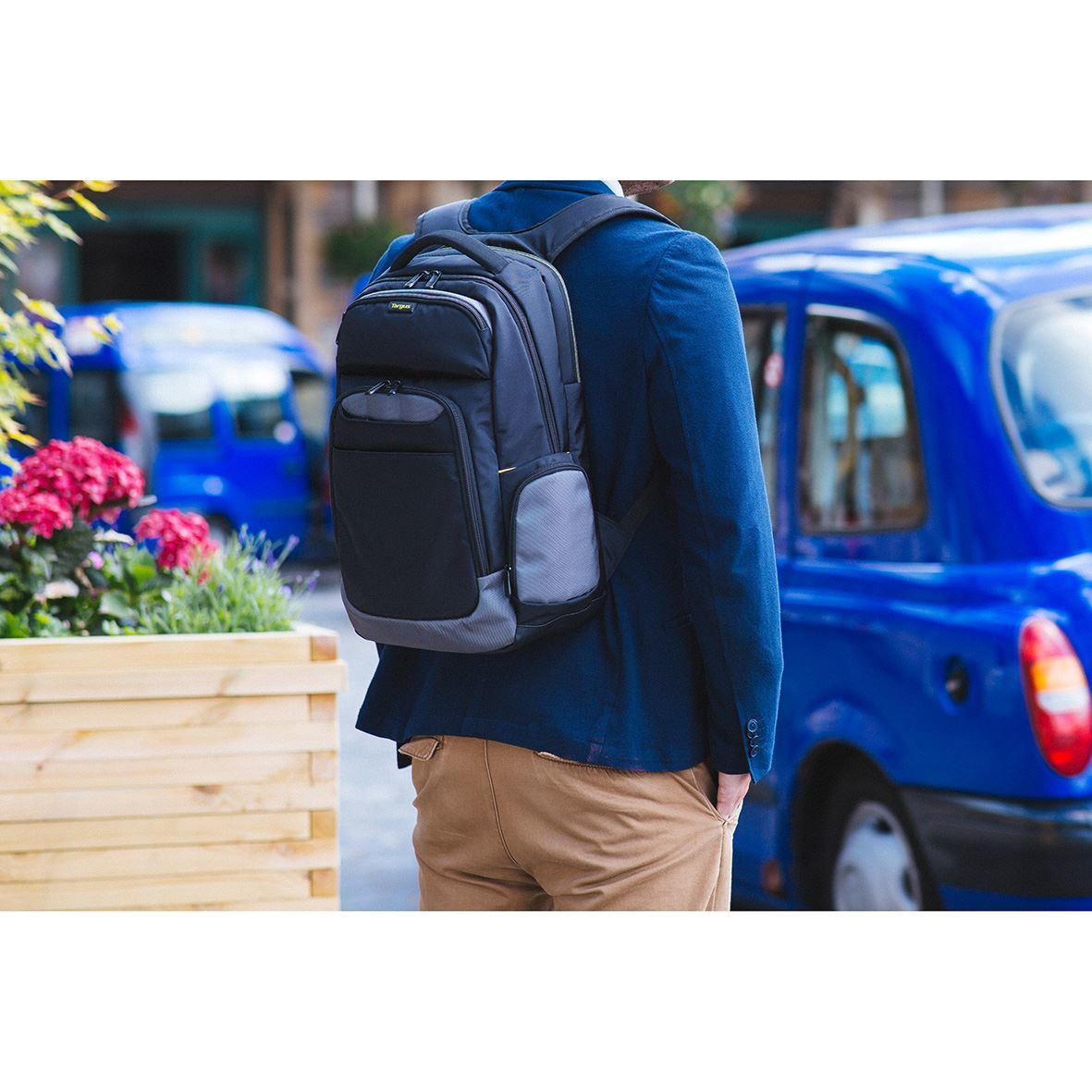 TARGUS TCG660EU Citygear 15.6" Laptop Sırt Çantası