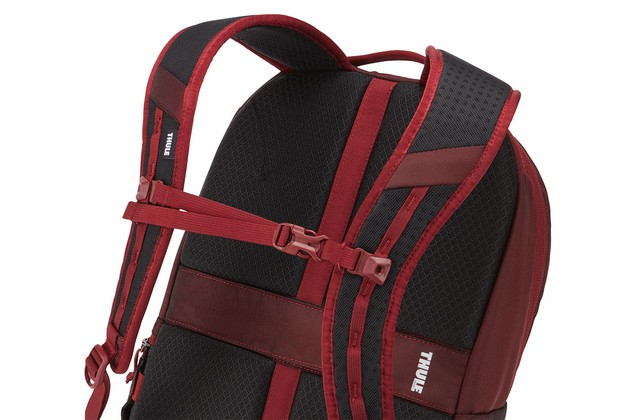 CASE-LOGIC Thule Subterra Nylon Rojo mochila