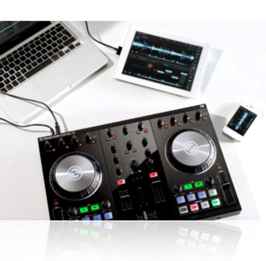 Native Instruments Controladora Dj - NativeInstruments Traktor Kontrol S2, 2 Platos