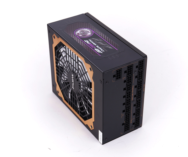 Fuente de Alimentación - Zalman ZM850-EBT