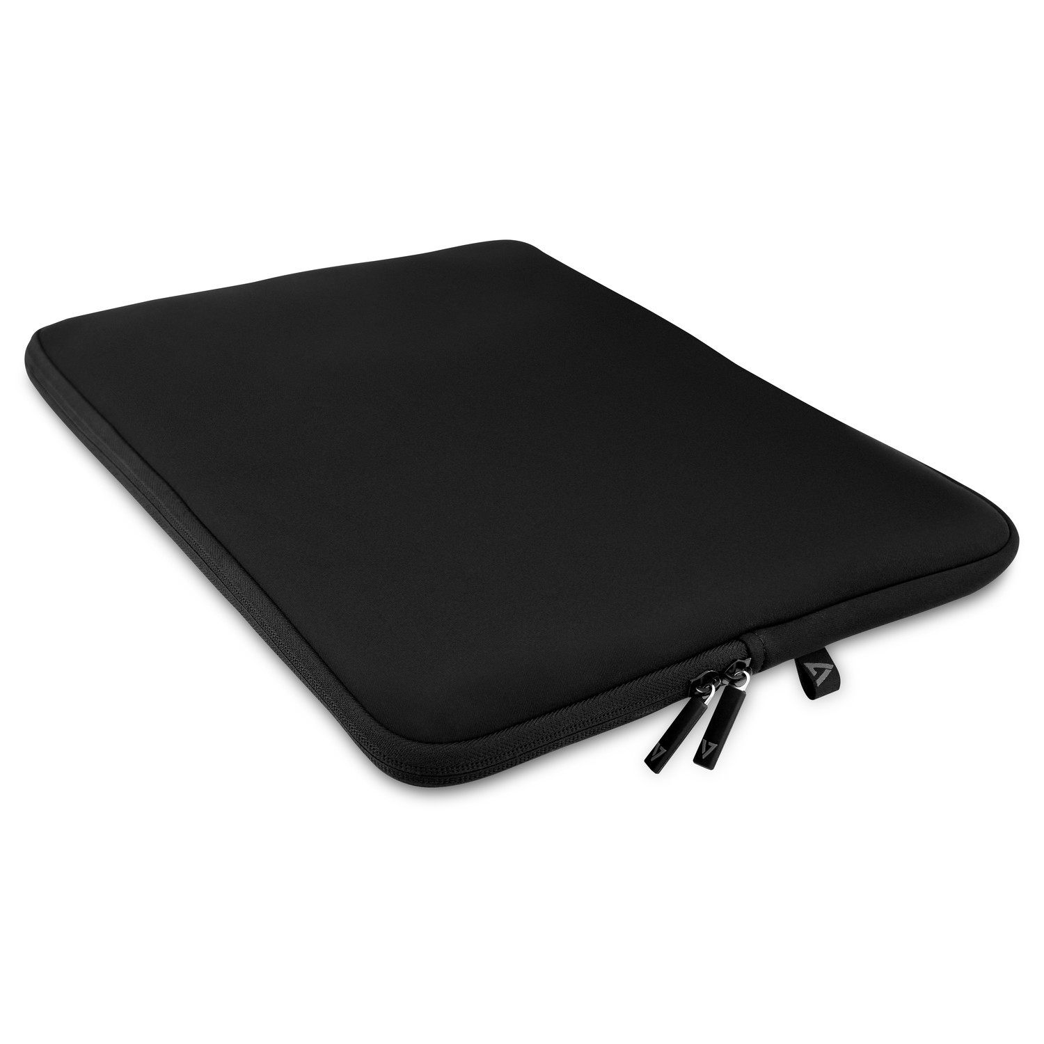 Funda negra para portátil con cremallera. La funda es rectangular. Fondo blanco.