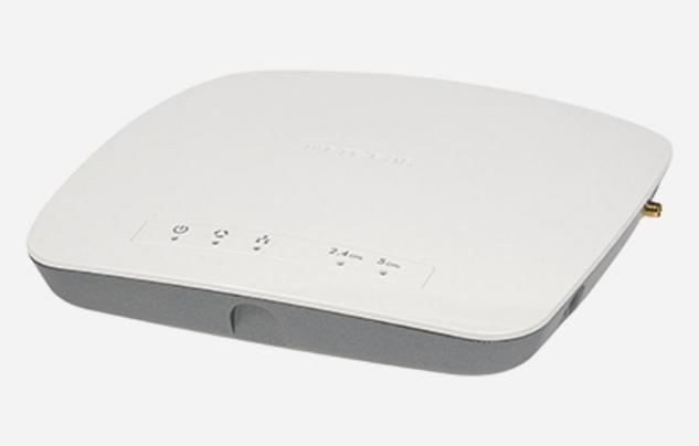 Netgear WB7520 10,100,1000Mbit/s pasarel y controlador