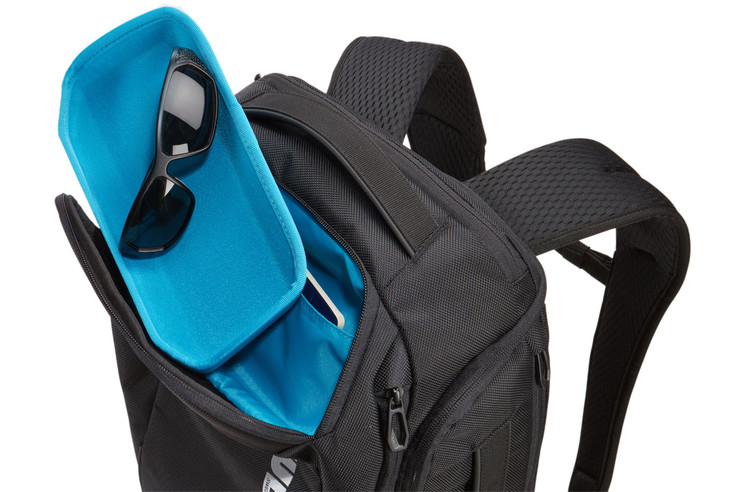 Mochila para portátil de 15,6" - Thule Accent 28L, Poliéster, Negro