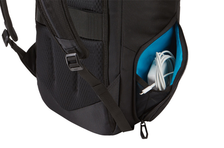 Mochila para portátil de 15,6" - Thule Accent 28L, Poliéster, Negro