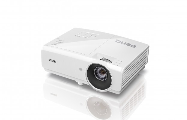 Benq MH741 Proyector para escritorio 4000lúmenes ANSI DLP 1080p (1920x1080) 3D Blanco videoproyector