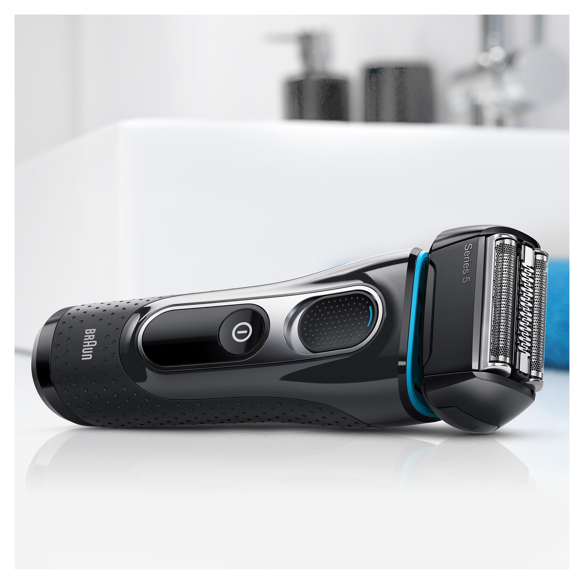 BRAUN Braun Series 5 mit Braun Armbanduhr Rasierer Schwarz (8-D Technologie, Reinigungsstation: Nein)