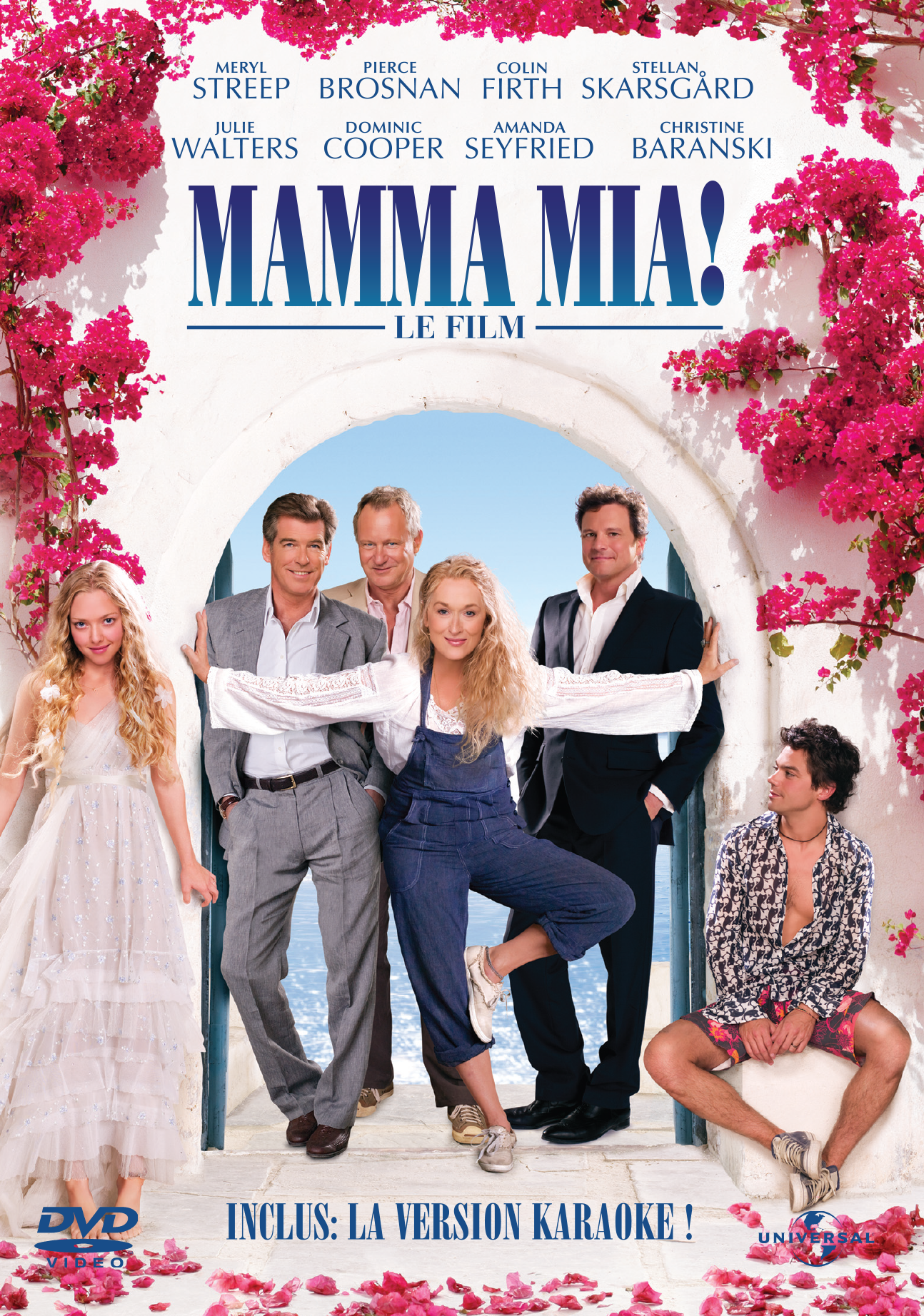 Filmposter 'Mamma Mia!' met acteurs. Bloemenboog op de achtergrond.