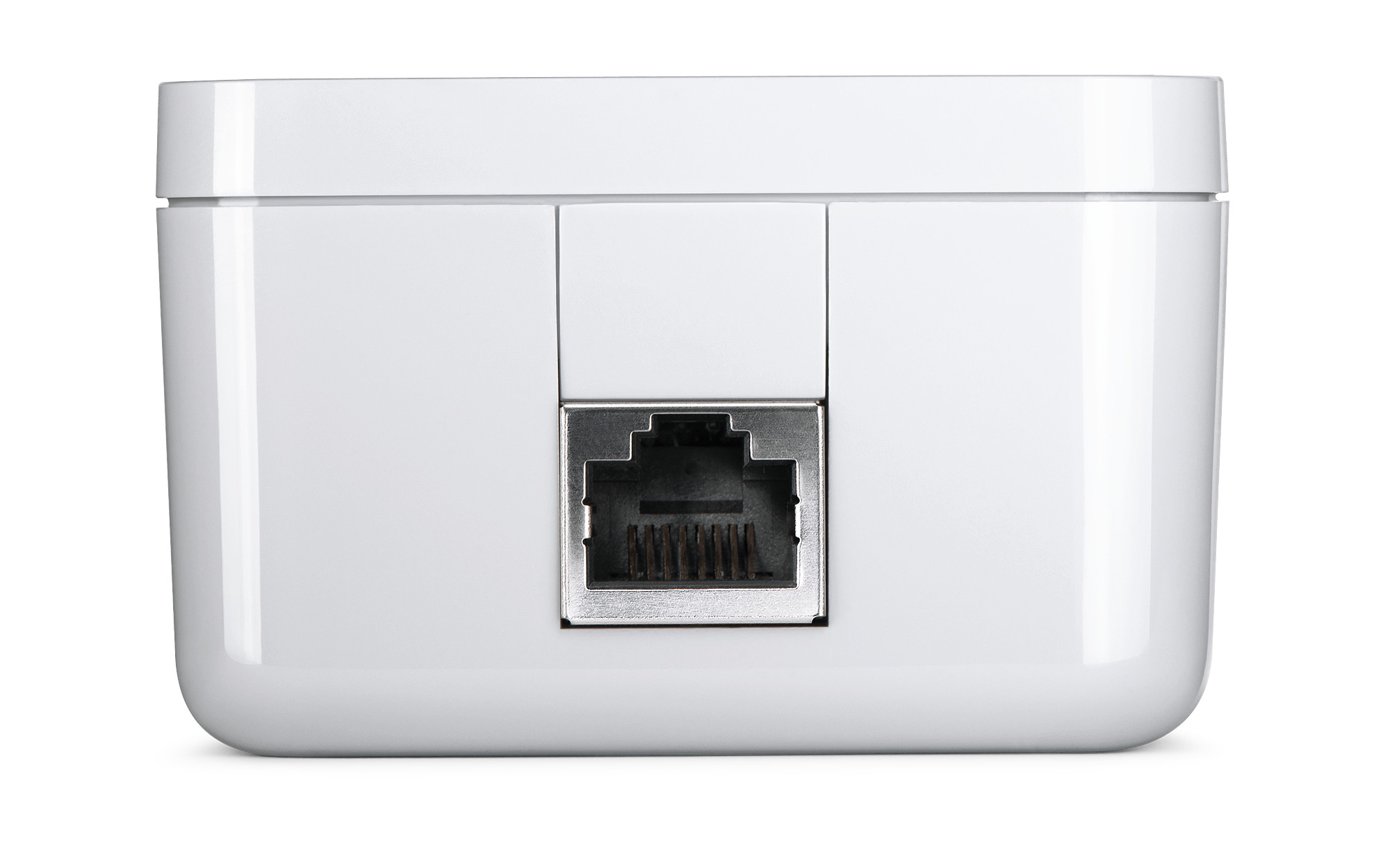 Un appareil blanc avec un port Ethernet argenté. L'appareil a une forme carrée avec des coins arrondis. Le port est centré.