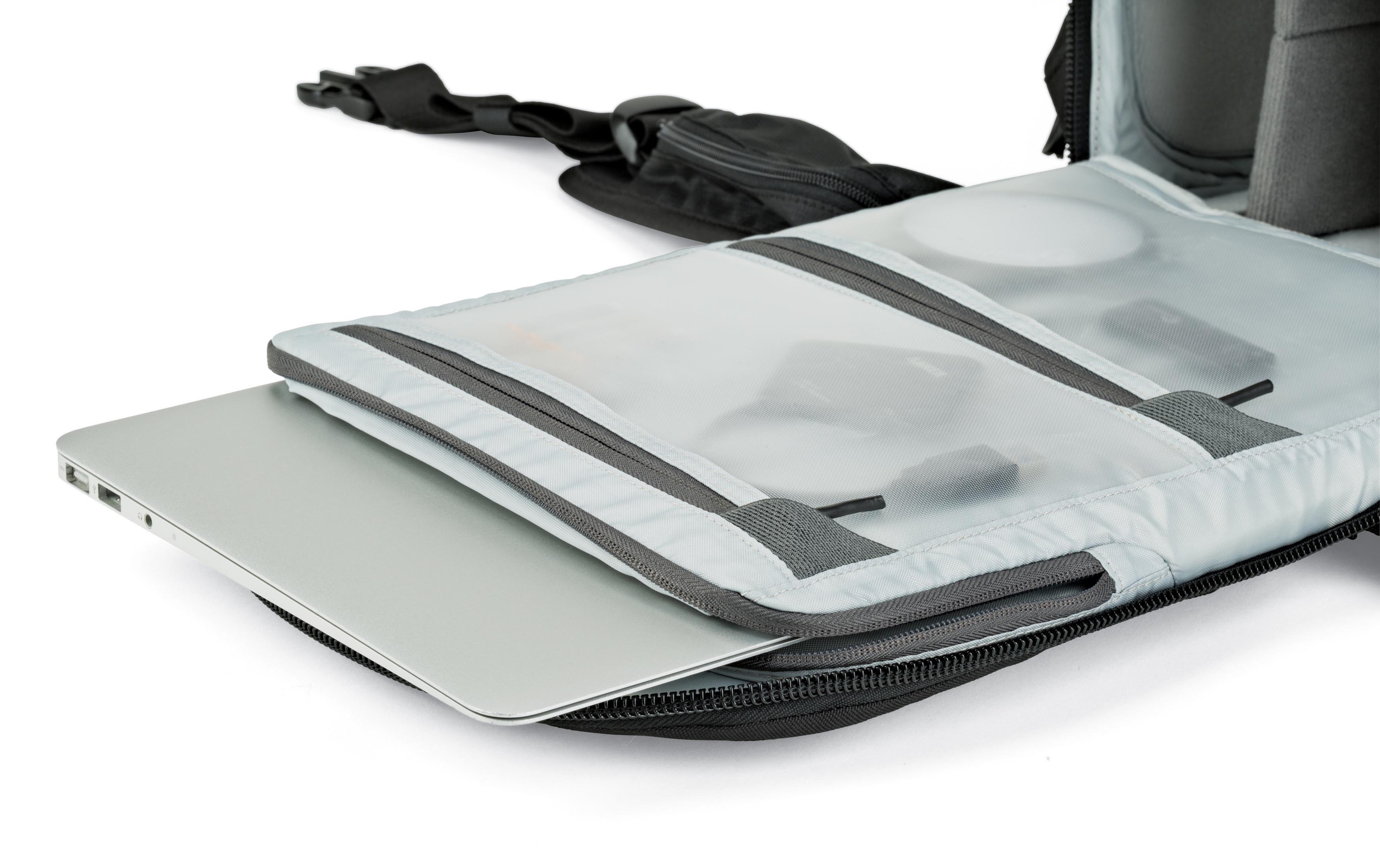 LOWEPRO ProTactic BP 450 AW II Kameratasche, Schwarz