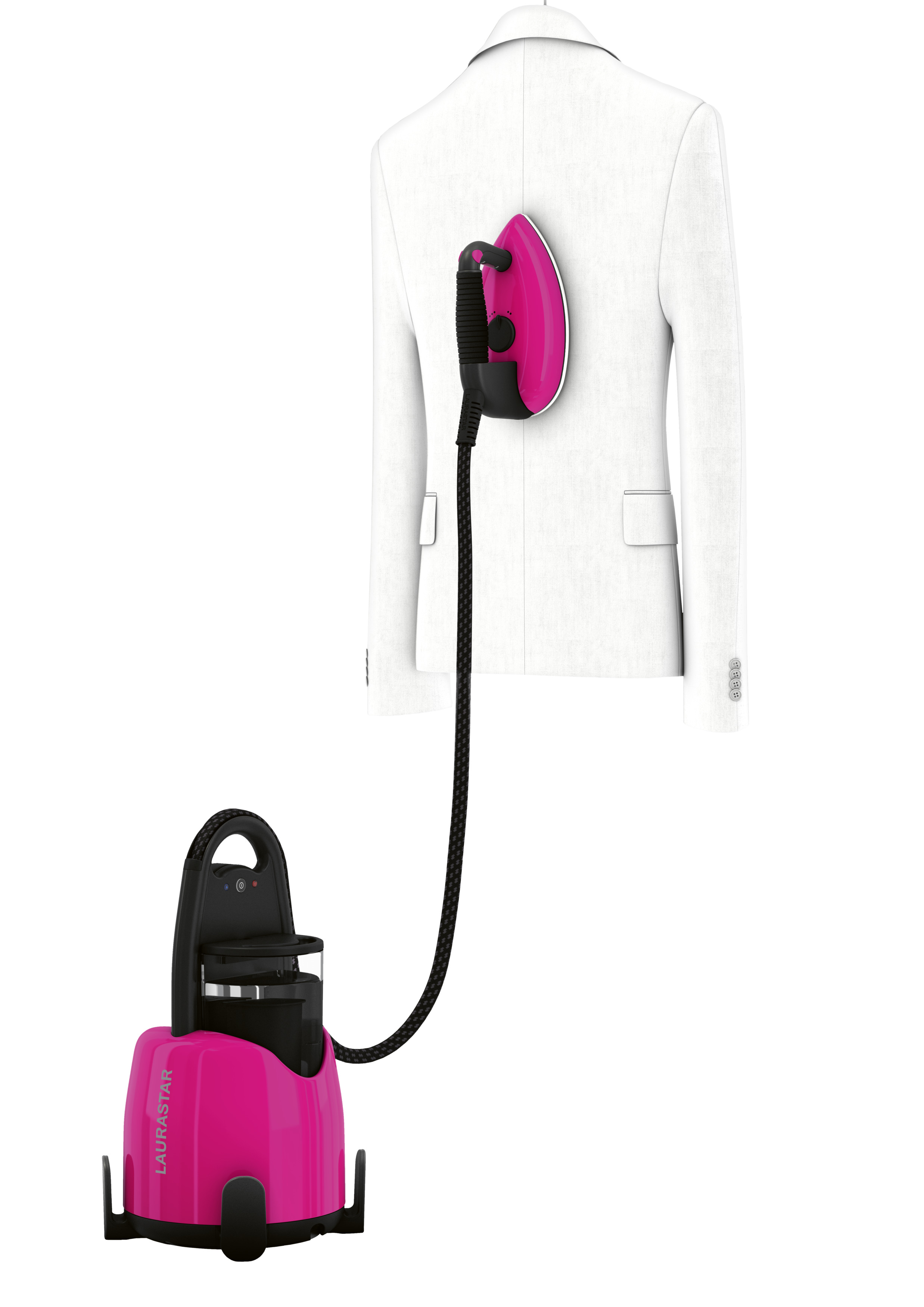 Un fer à repasser à vapeur rose est sur une veste blanche. Le fer est relié à une unité de base.