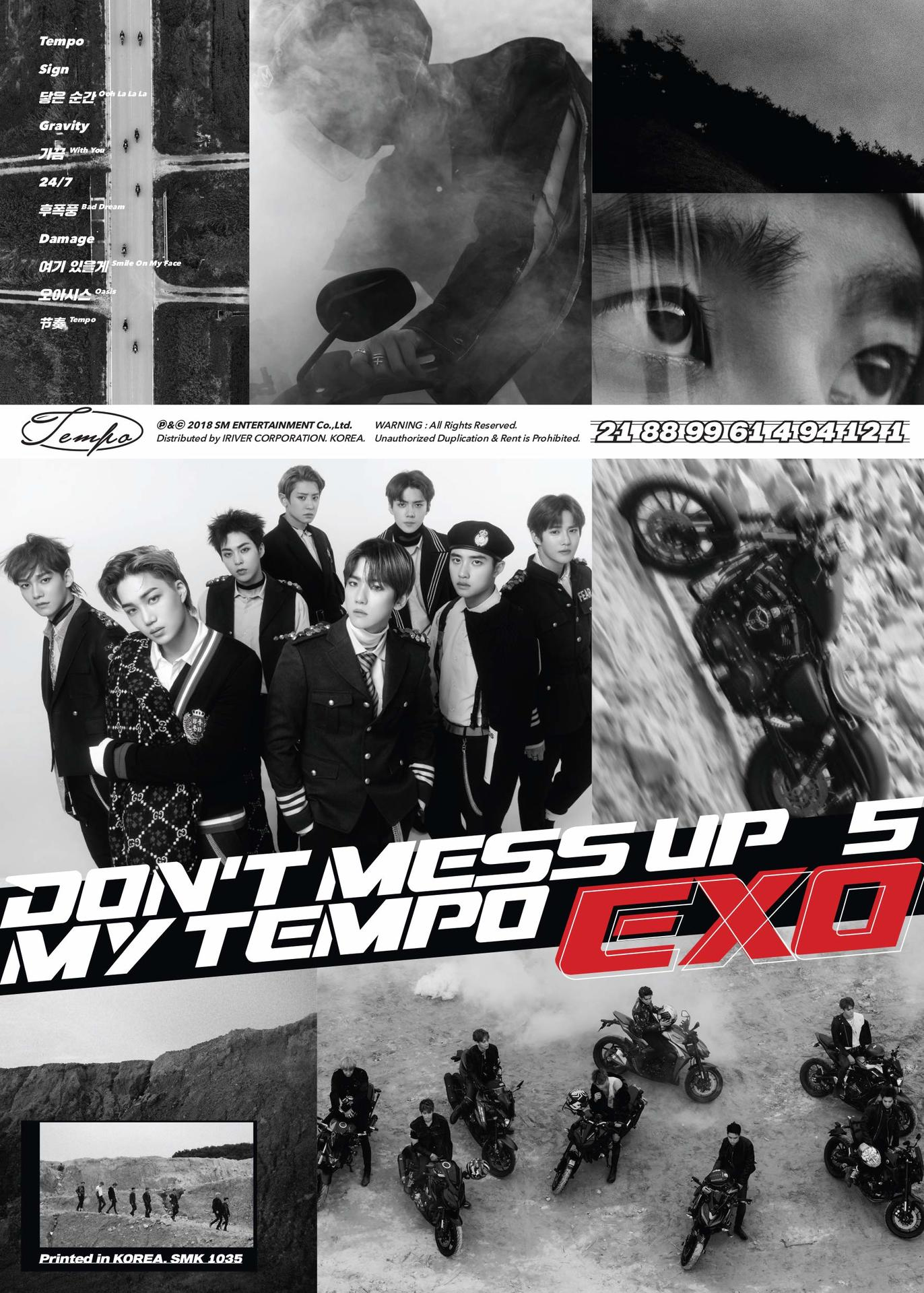 Zwart-wit collage van foto's van EXO, een Koreaanse band, met tekst in het Koreaans en Engels, en motorfietsen.