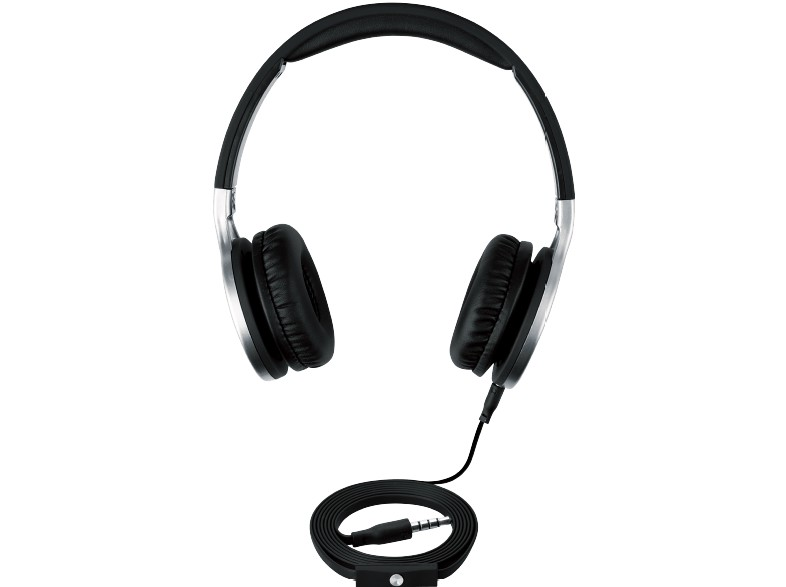 Auriculares negros con detalles plateados, cable negro y conector jack de 3,5 mm.