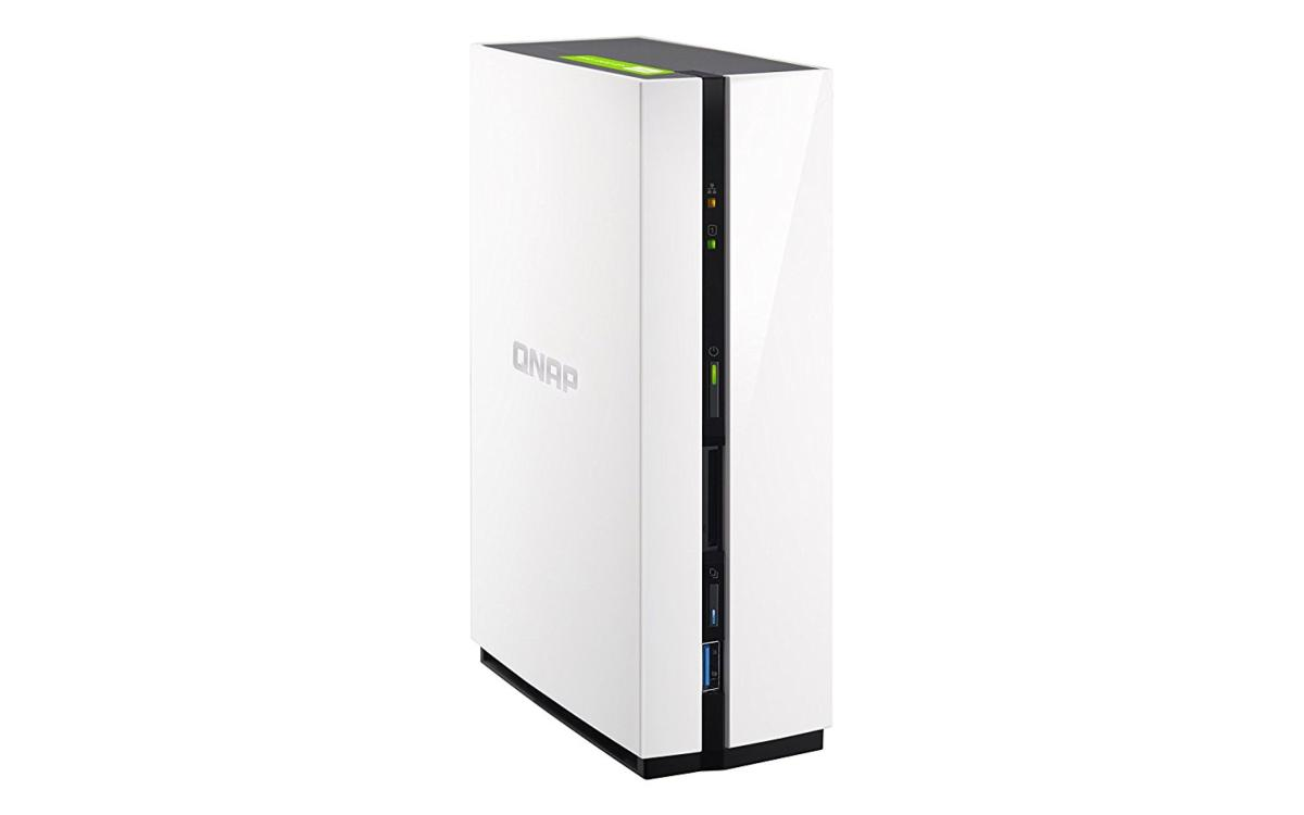 Servidor NAS - Qnap TS-128, 1 Bahía, 1 GB RAM, Procesador 2 núcleos, USB, Blanco