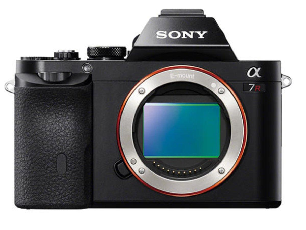 Cámara EVIL - Sony Alpha ILCE 7R, Cuerpo, Sensor de 36.4 Mp