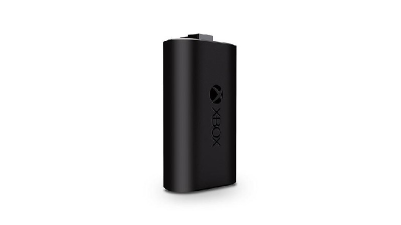 Paquete de batería recargable Xbox negro, con el logotipo de Xbox sobre fondo blanco.