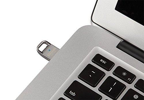 Pendrive de 32 GB - Corsair Flash Voyager Vega, USB 3.0, Ultra-Compact Low Profile, Plug and Play