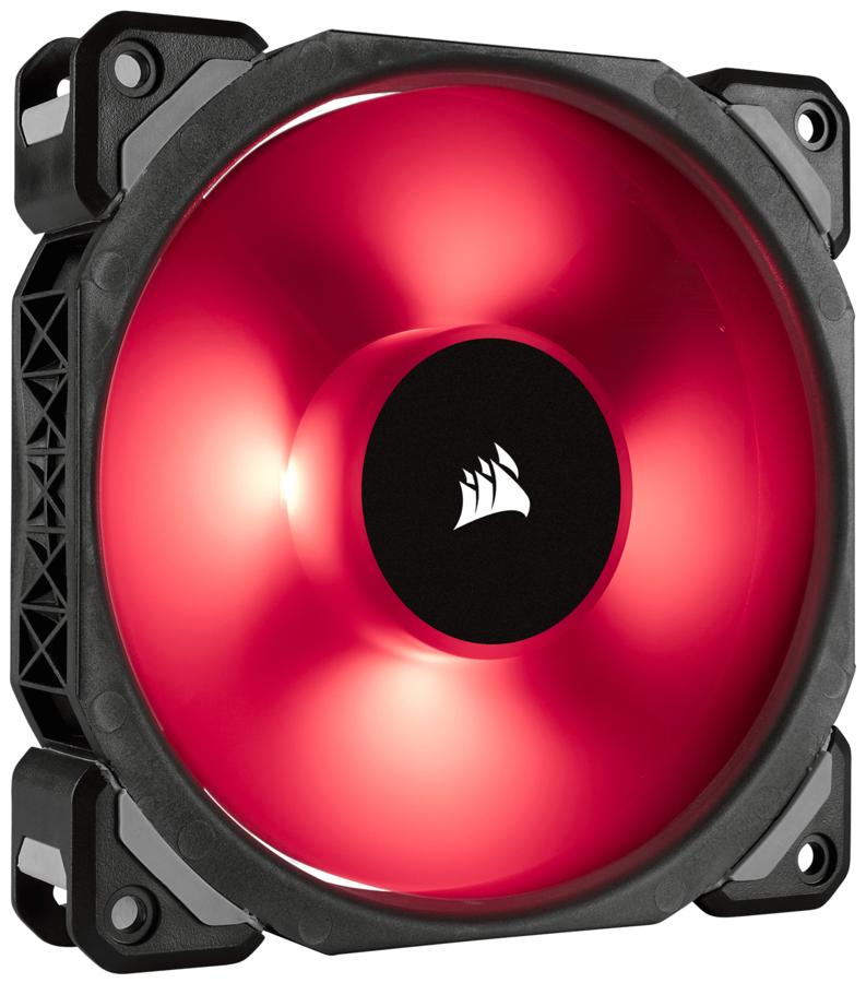 Ventilador negro con aspas iluminadas en rojo y un logotipo central.