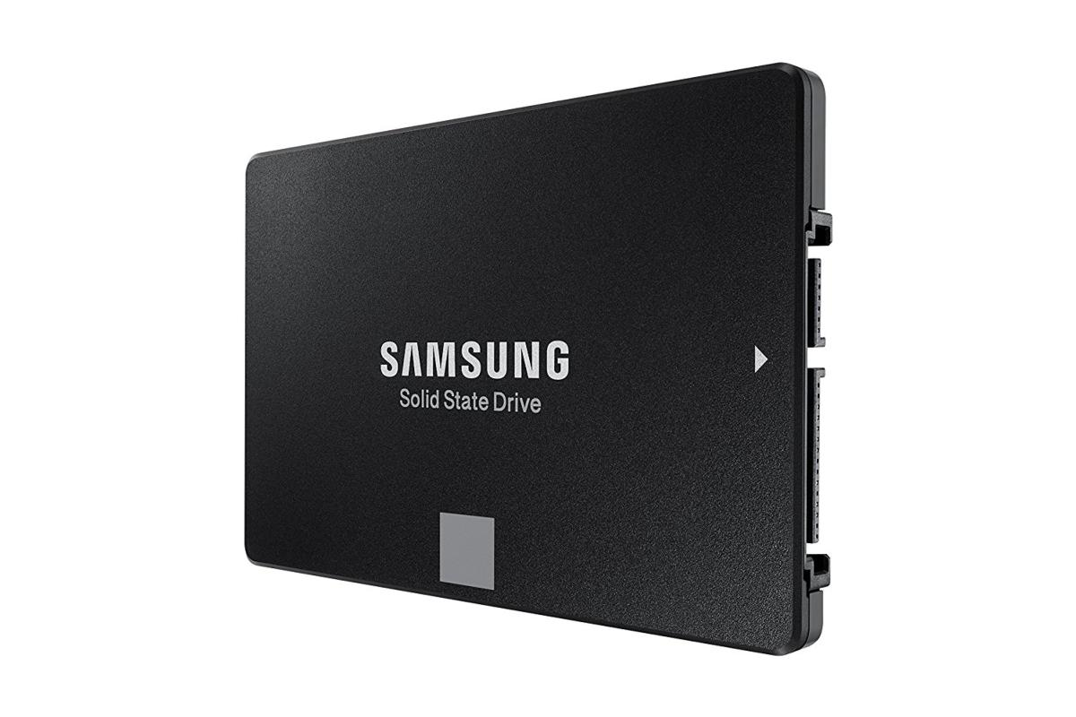 Disco duro SSD de 4 TB - Samsung SSD EVO 860, 2.5", 550 MB/s, 520 MB/s, Interfaz SATA 6