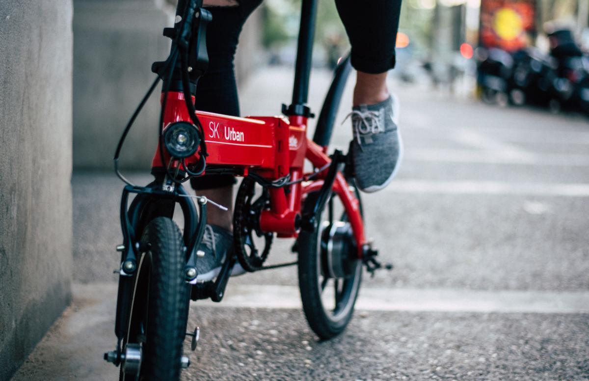 Bicicleta eléctrica - SK8 eBike Beetle, 250 W, Plegable, 25 km/h, Rojo