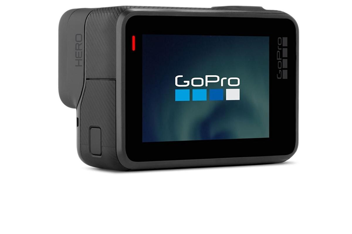Cámara deportiva - GoPro HERO, Vídeo de 1440p 60 fps, 10MP, Control por voz, Negro
