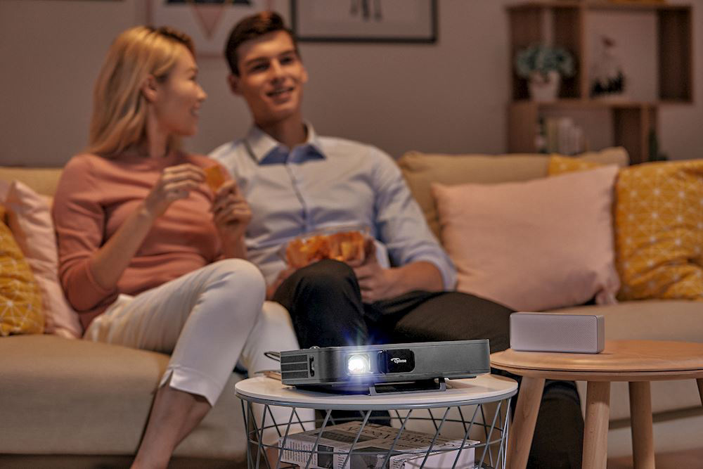 OPTOMA H L 10 Beamer(Full-HD, 1,500 Lumen)