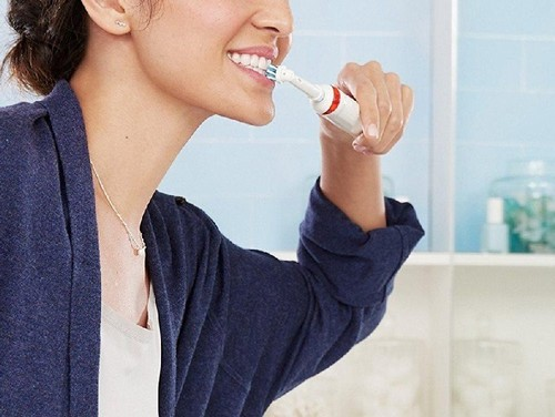 Cepillo eléctrico - Oral-B PRO 4000W, rosa, Bluetooth, recargable, 3 modos, control de presión