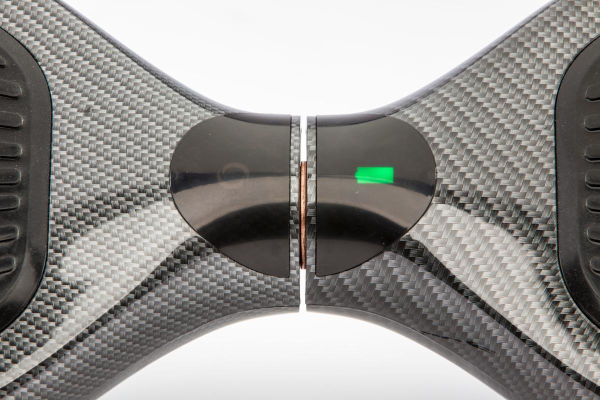Hoverboard - SK8 GO, 12 km/h, Autonomía 20 Km, Fibra carbono