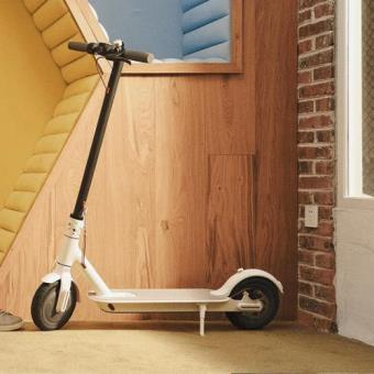 Patinete eléctrico - Xiaomi Mi Electric Scooter M365, 25 km/h, Autonomía 30 km, Plegable, Blanco