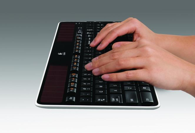 Logitech K750 RF inalámbrico QWERTY Inglés del Reino Unido Negro teclado