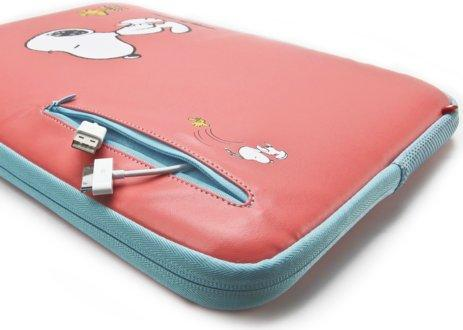 Funda para Macbook de 13,3" - iLuv Serie Snoopy, con cierre de cremallera y bolsillo exterior