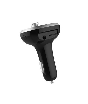Un transmisor FM para coche negro con puerto USB, visto desde un ángulo bajo.