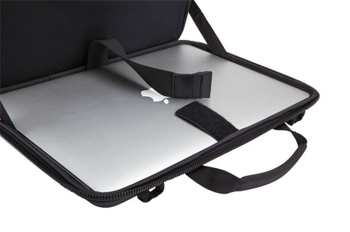 Maletín Thule TGAE2254 - TH GAUNT. 3.0 Negro, Para MacBook Pro 15"