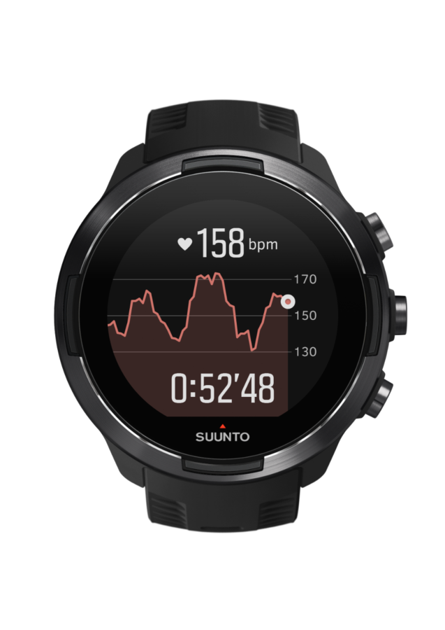 Un reloj inteligente negro que muestra una frecuencia cardíaca de 158 bpm y un tiempo de 0:52'48.