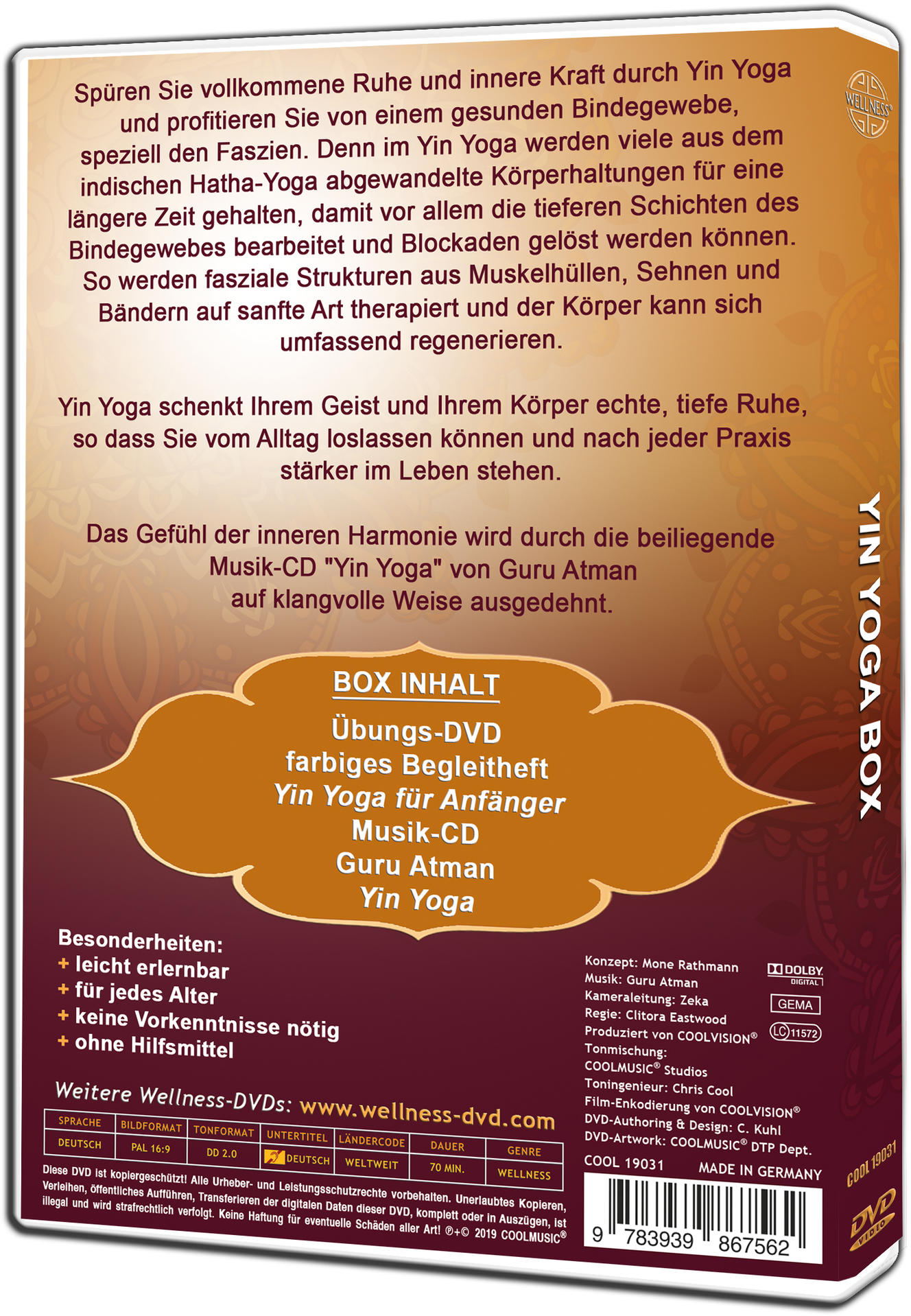 Eine DVD-Box mit Text, einer goldfarbenen Form und einer Liste der enthaltenen Artikel. Die Box ist weiß und grün.