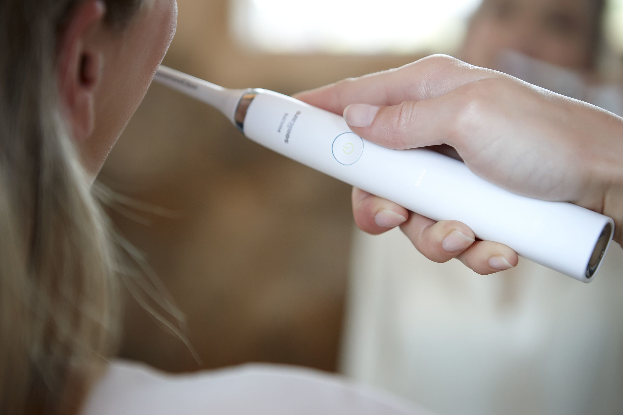 PHILIPS SONICARE HX9337/88 - Elektrische Zahnbürste (Weiss)