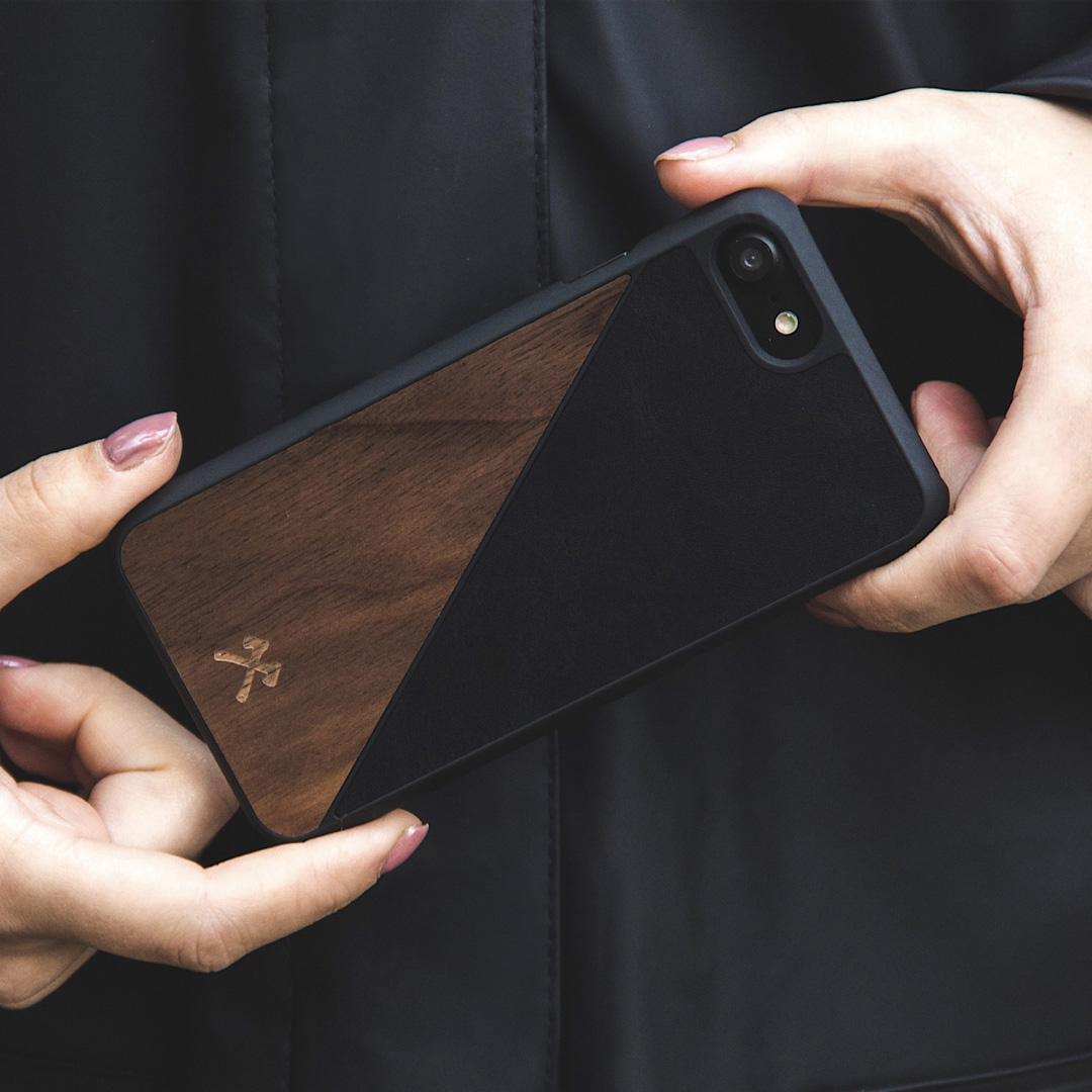 WOODCESSORIES Ecosplit, Backcover, Apple, iPhone XS Max, Braun/Schwarz