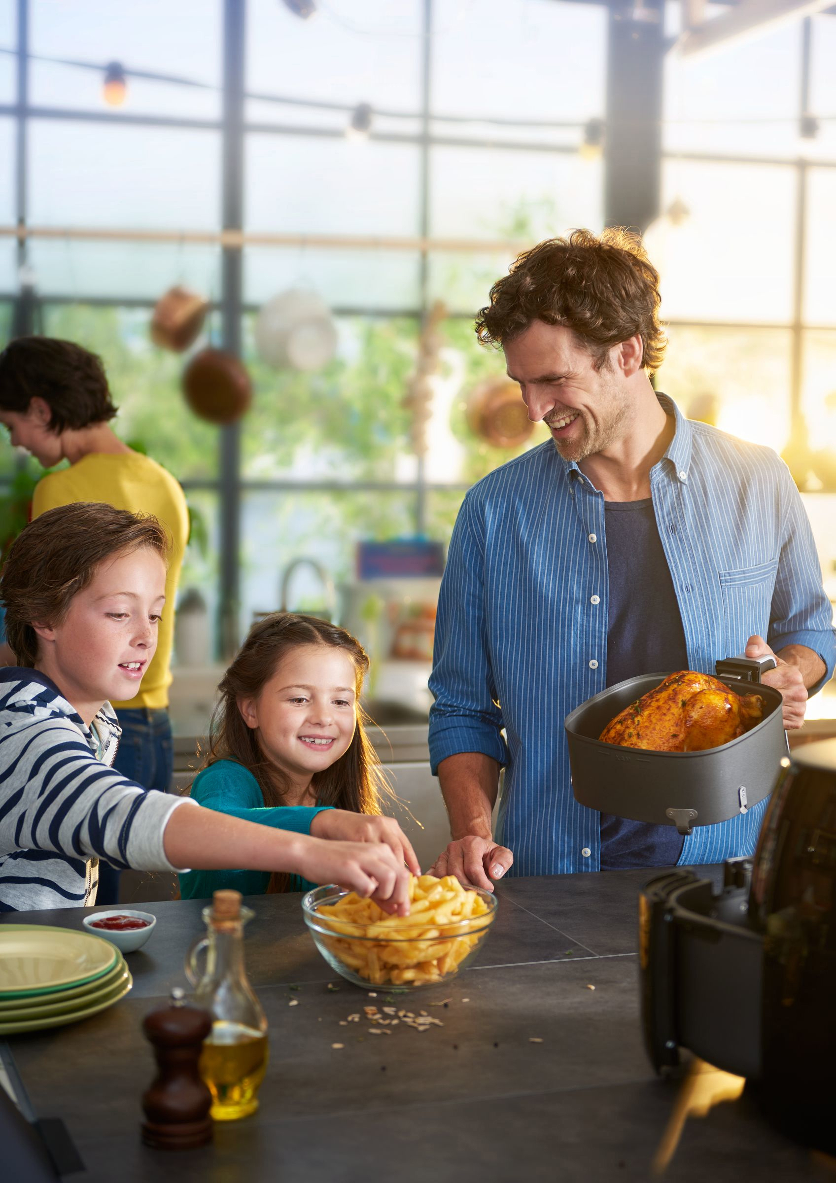 PHILIPS HD 9630/90 Airfryer XXL Heißluftfritteuse 2225 Watt Schwarz