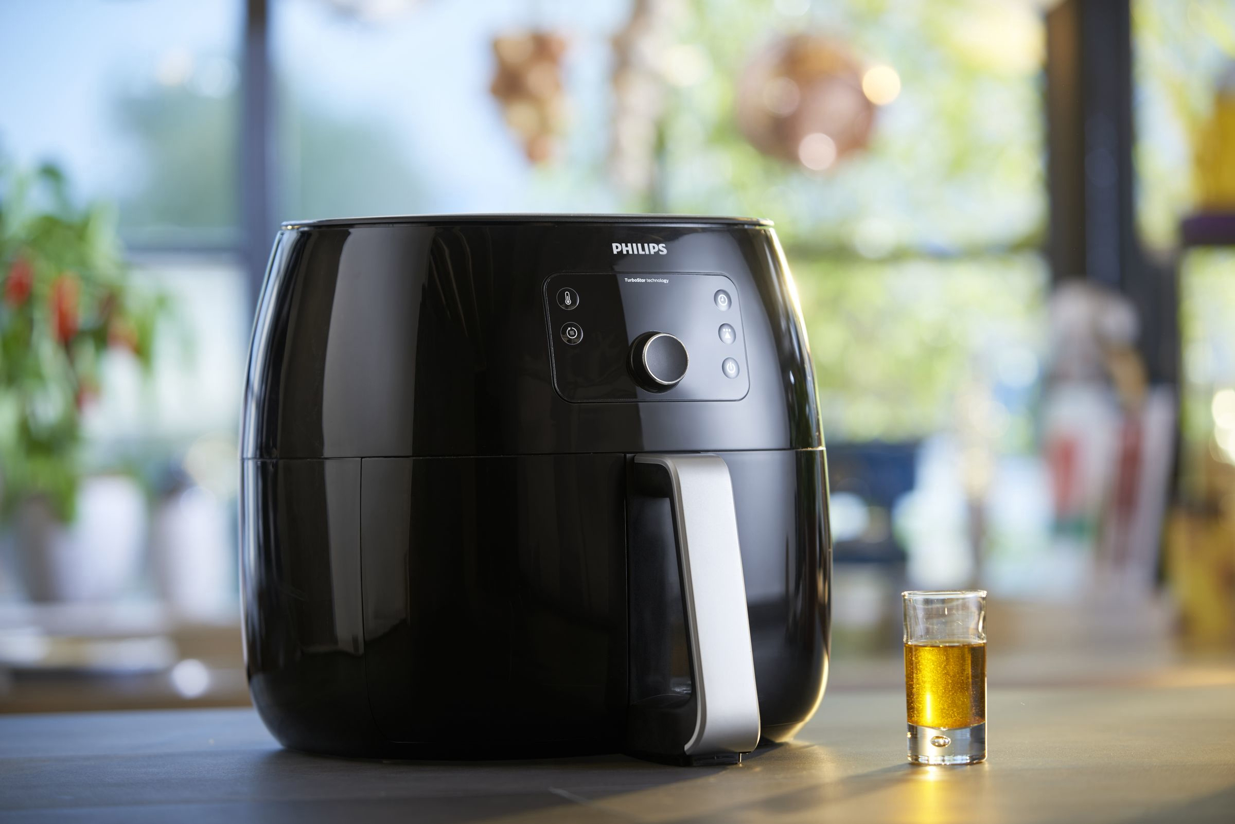 PHILIPS HD 9630/90 Airfryer XXL Heißluftfritteuse 2225 Watt Schwarz