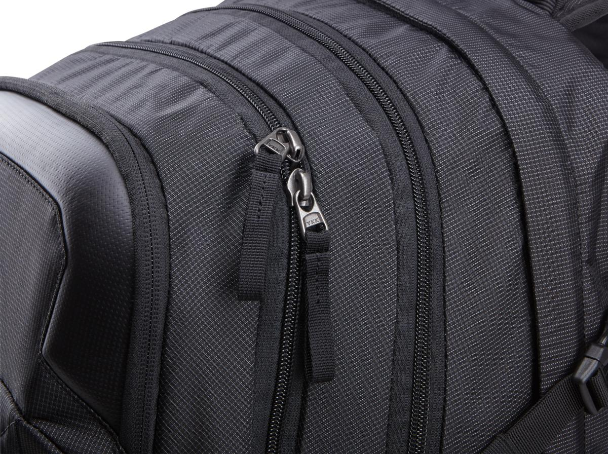 Mochila para portátil de 15.6" - Thule TEED-217, Negro